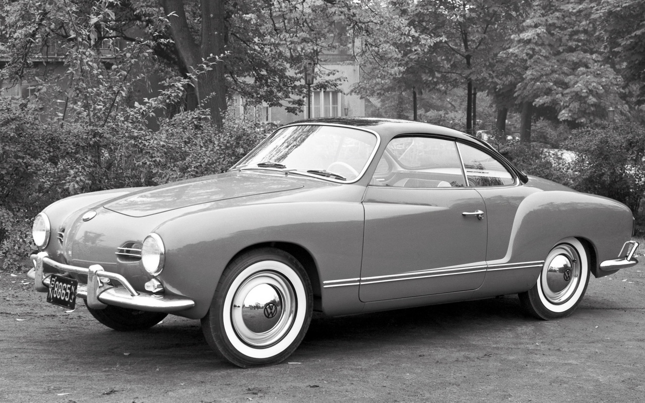 Volkswagen Karmann-Ghia Coupe