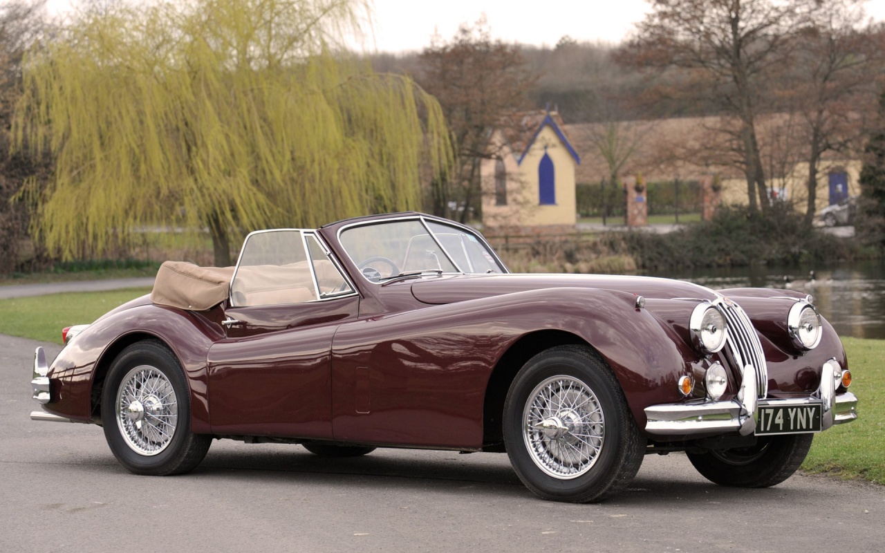 Jaguar XK140 Drophead Coupe 1954-57