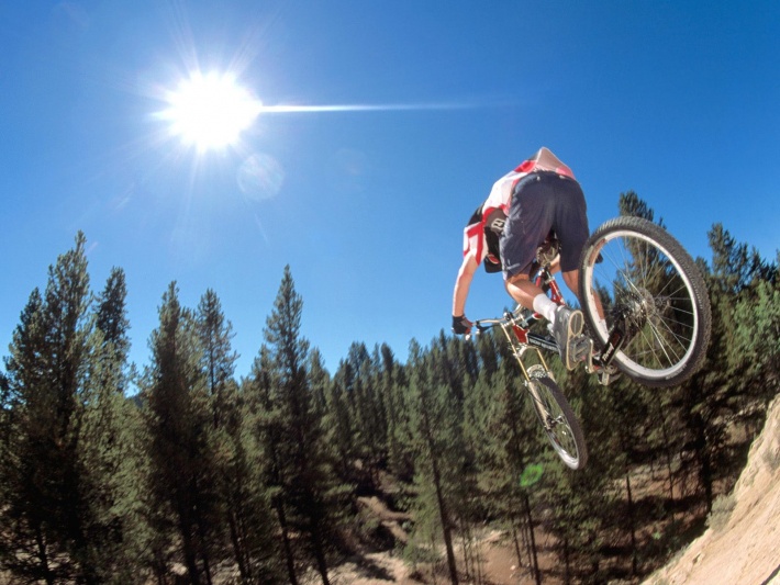 Mountain Bike. Jump