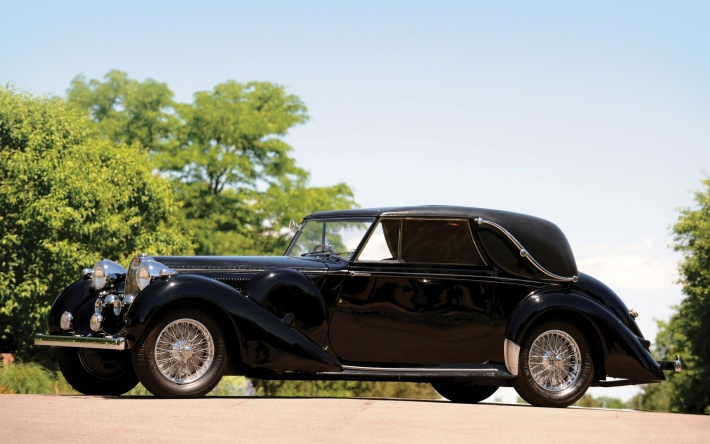 Bugatti Type 57C Faux Cabriolet 1939