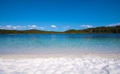 The fabulous Lake McKenzie on Fraser Island, Australia