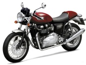 Thruxton 900