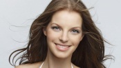 Happy Yvonne Catterfeld