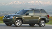 Khaki Jeep Grand Cherokee