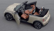 Mini Cooper S Cabrio Sidewalk