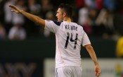 Aston Villas, La galaxy striker Robbie Keane