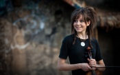 Lindsey Stirling, Violin