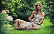 Blonde on the Grass, Puppies