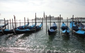 Gondolas, Dock