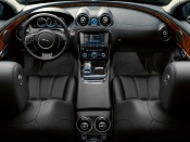 Black Leather Salon Jaguar XJ