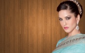 Sunny Leone, Wooden Background