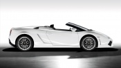 White Lamborghini Gallardo LP 560