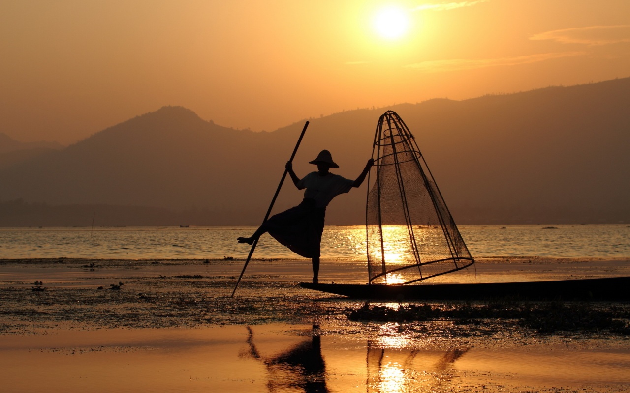 Disegni Myanmar, The Fisherman Dance