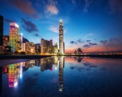 Hong Kong, Mirror Effect